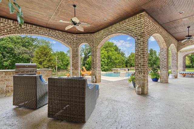 Building Photo - 3505 Chimney Rock Dr