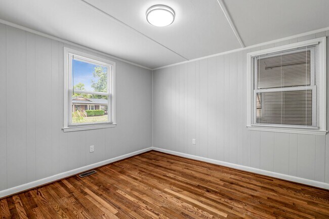 Building Photo - 1401 19th St
