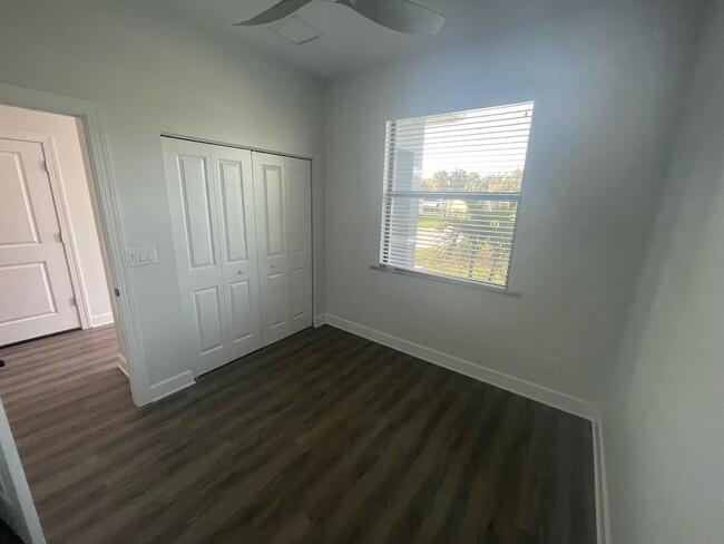 Building Photo - 12402 Catalina Dr