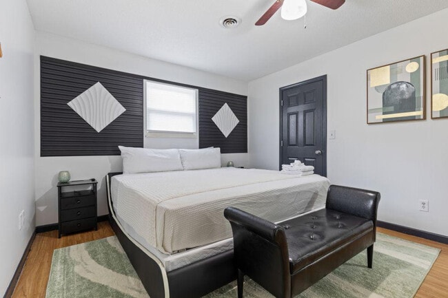 Building Photo - 400 Allensville Rd