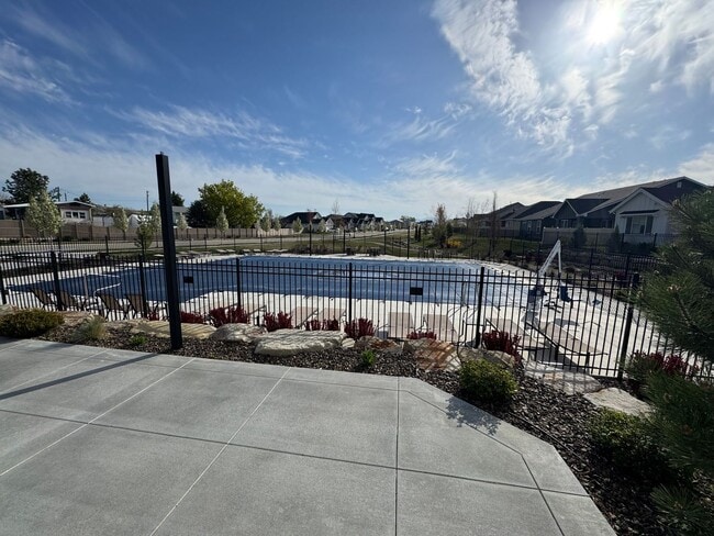 Building Photo - Newer Star Single Family Home!!!