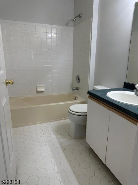 Building Photo - 82 Hancock Dr