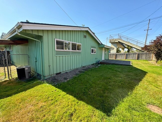 Building Photo - (HAR) South Eugene 4 bedroom/2 bath Home
