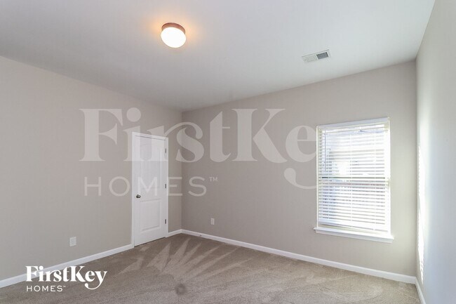 Building Photo - 3827 Humber Ct