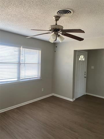 Building Photo - 4927 Eastgate Cir