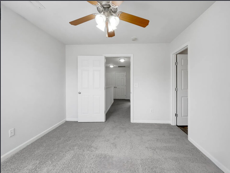 Building Photo - 1034 Wildwood Dr