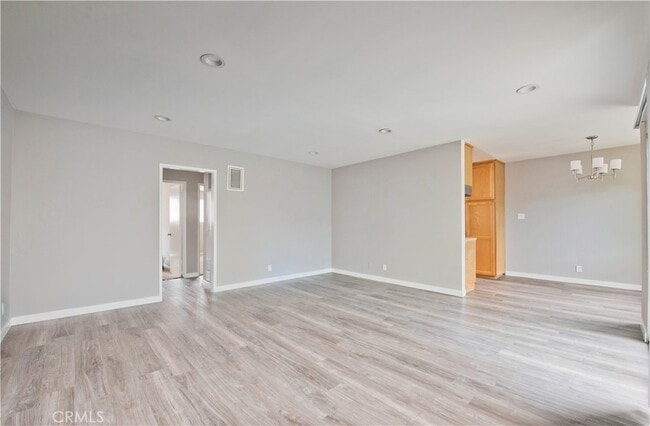 Building Photo - 5415 Newcastle Ave