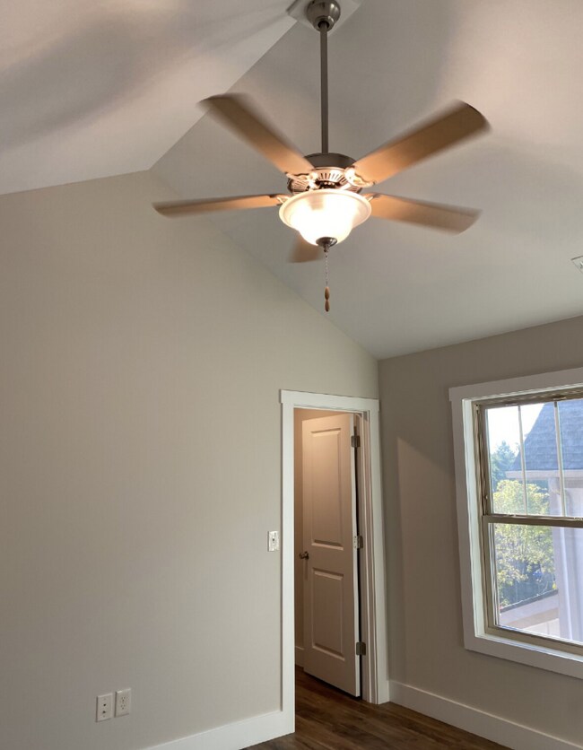 Building Photo - 72 Wheeler Rd