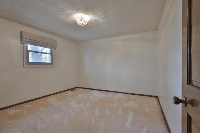 Building Photo - 453 Buckhorn Ct