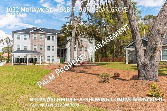 Building Photo - 1032 Mohawk St