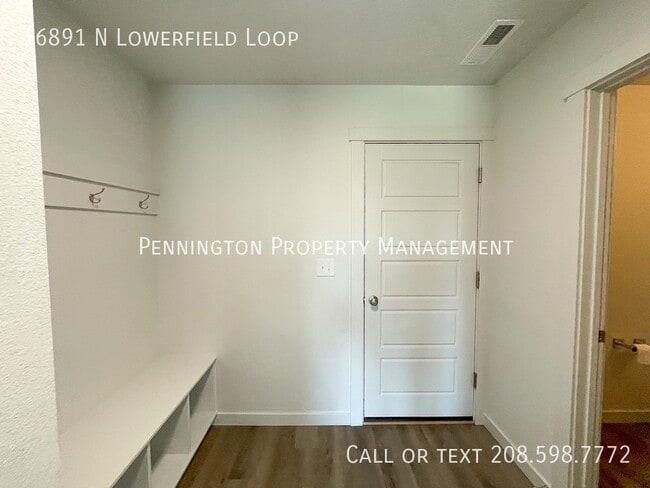 Building Photo - 16891 N Lowerfield Loop