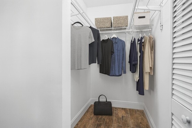 Building Photo - 4995 Sable Pine Cir