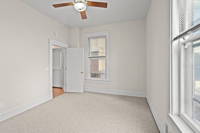 Building Photo - 734 Garrard St