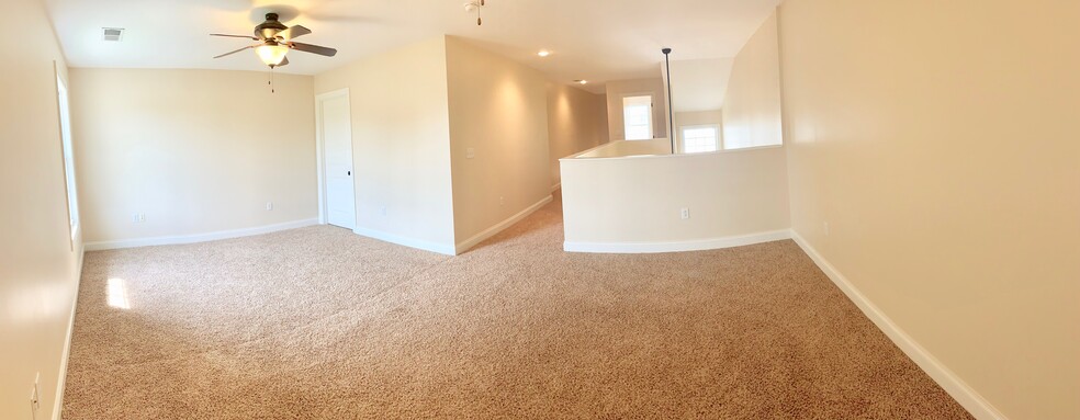 Building Photo - 405 Treyson Ln