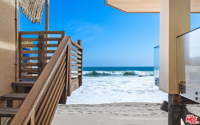Building Photo - 24638 Malibu Rd