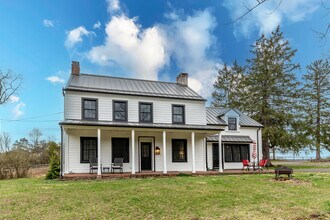 Building Photo - 180 Municipal Rd