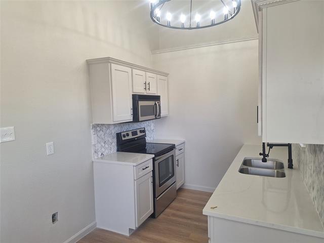 Building Photo - 219 Rodeo Dr