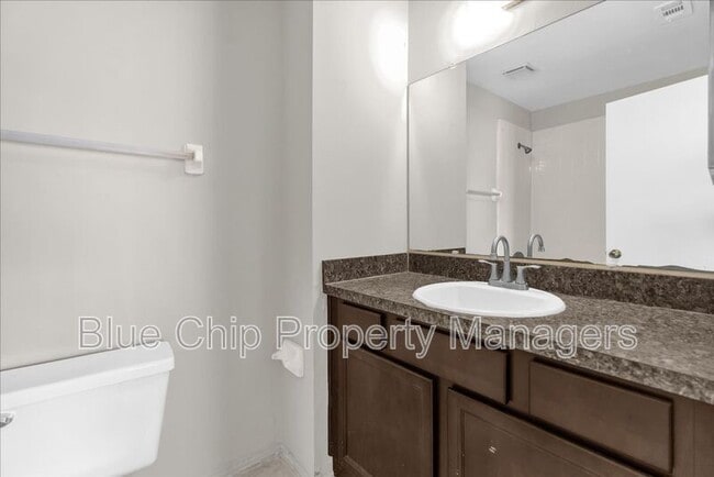 Building Photo - 203 Watts Ln