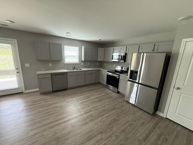 Building Photo - 8069 Driftwood Lp