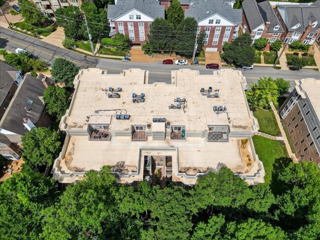 Building Photo - 500 North and South Rd