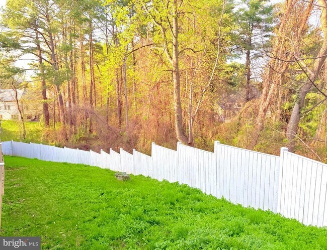 Building Photo - 1289 Ballantrae Farm Dr