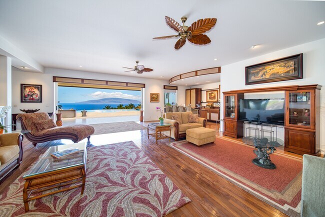 Building Photo - 837 Kai Hele Ku St