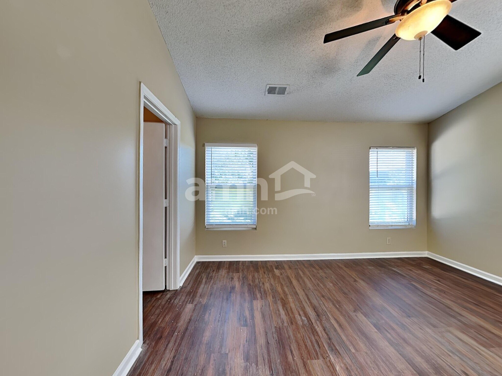 Building Photo - 3669 Marshlane Way