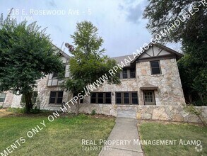 Building Photo - 218 E Rosewood Ave