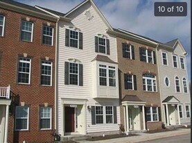 Building Photo - 4066 Finsbury Ln