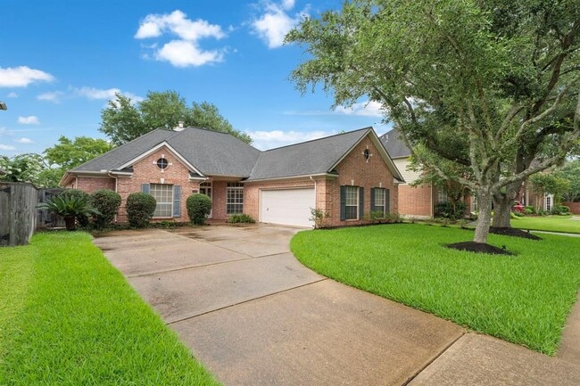 Primary Photo - 7319 Emerald Glen Dr