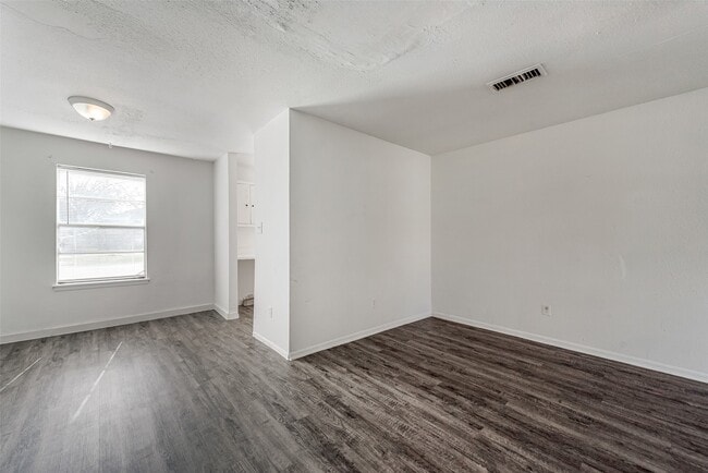 Building Photo - 3348 Scotch Moss Ln