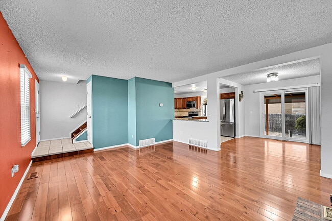 Building Photo - $2,200.95, $300 off the first month's rent, 4 Beds - 2 Bath, Single Family Home in Colorado Sprin...