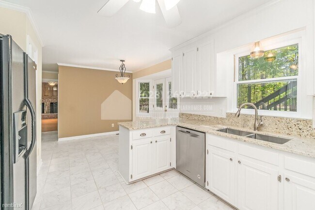 Building Photo - 4 br, 3 bath House - 207 Queensferry Rd. -