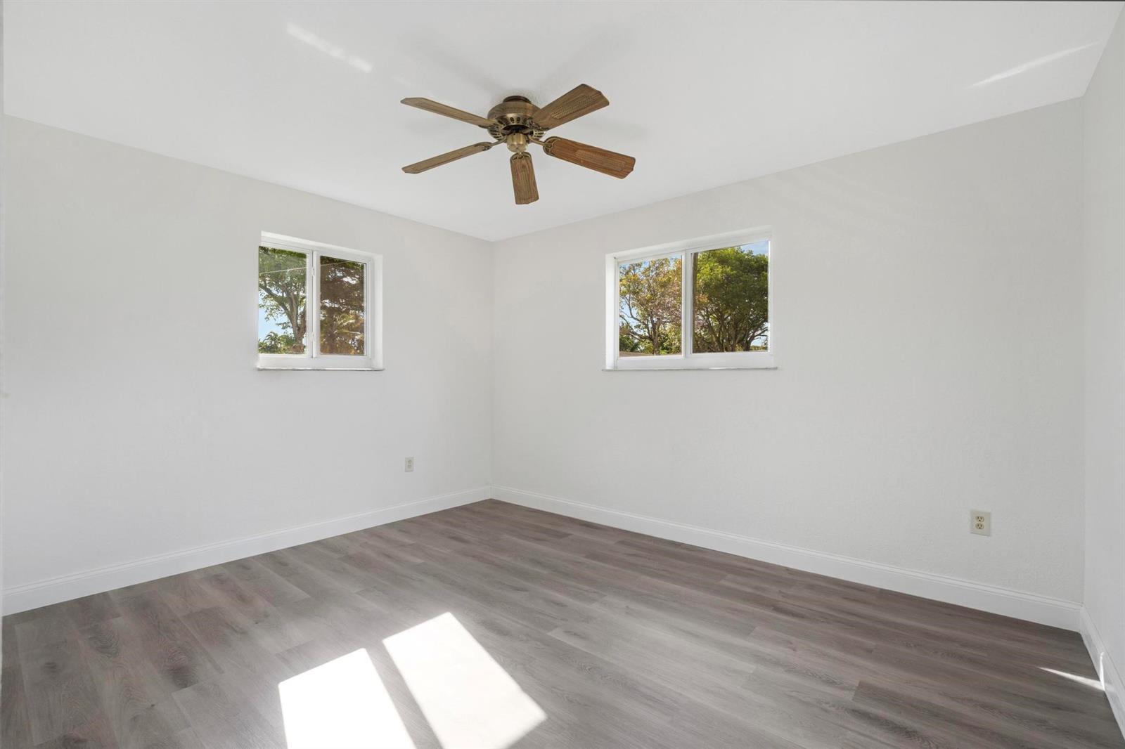 Building Photo - 585 NW 182nd Ter