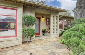 Building Photo - 1802 Lexington St