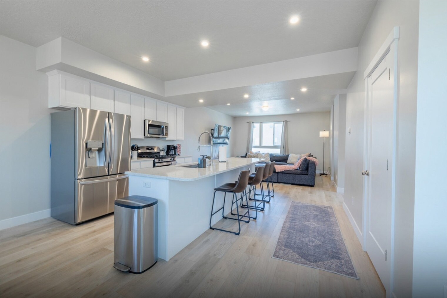 Building Photo - 1024 W 400 S