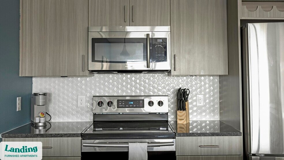 Building Photo - 7201 Henneman Way