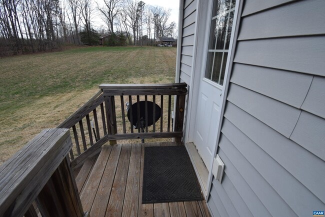 Building Photo - 7136 Venable Rd