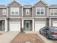 Building Photo - 7626 Knightbell Cir