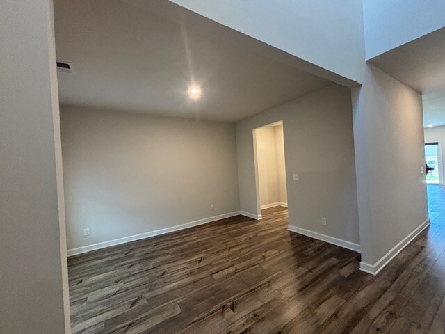 Building Photo - 1061 Red Apple St