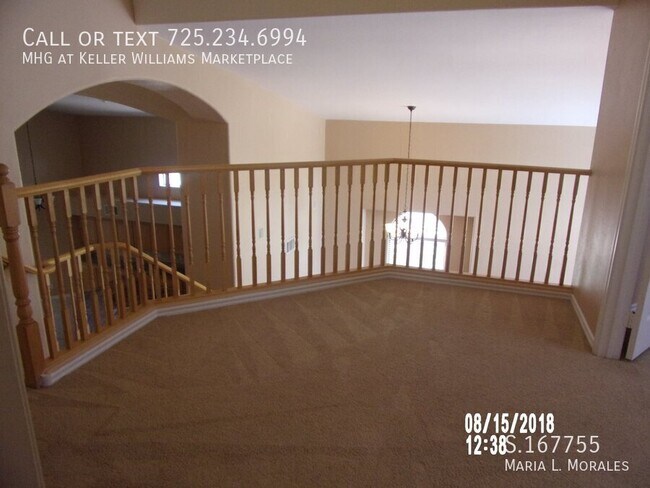 Building Photo - 1327 Autumn Wind Way