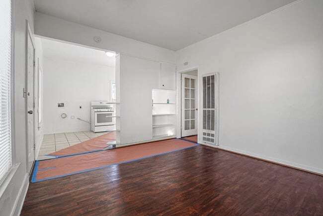 Building Photo - 1 Bed 1 Bath | Del Paso Heights area of Sacramento
