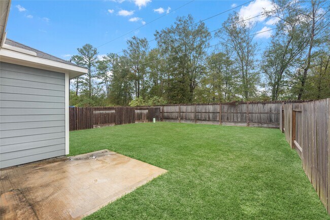 Building Photo - 24750 Russet Bluff Trl