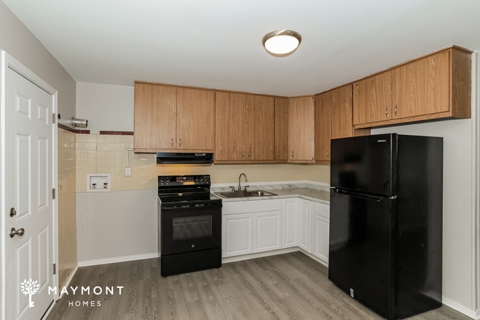 Building Photo - 4829 Weber Dr