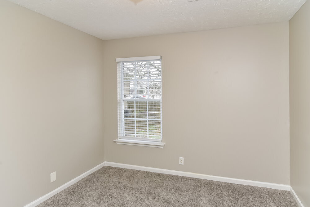 Building Photo - 315 Slippery Rock Dr