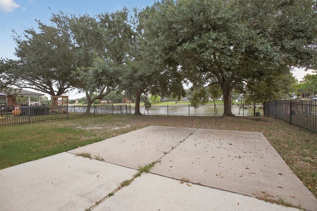 Building Photo - 17627 S Summit Canyon Dr