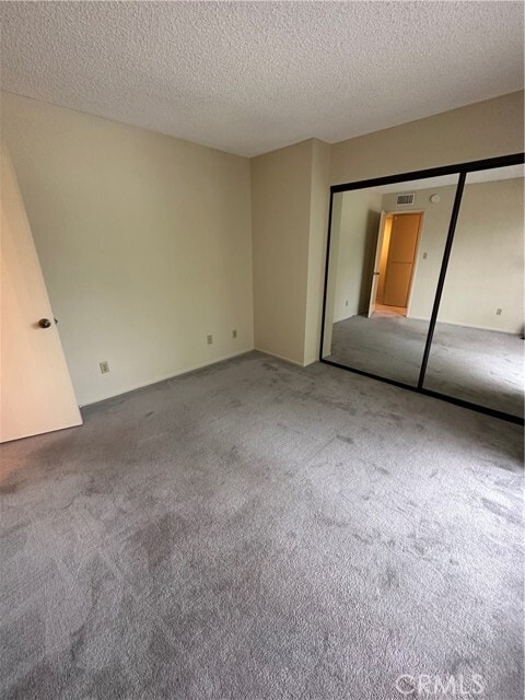 Building Photo - 420 W Milford St