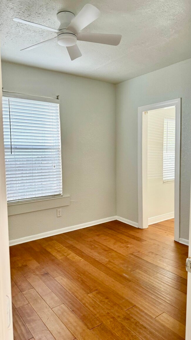 Building Photo - 205 S Federal Hwy