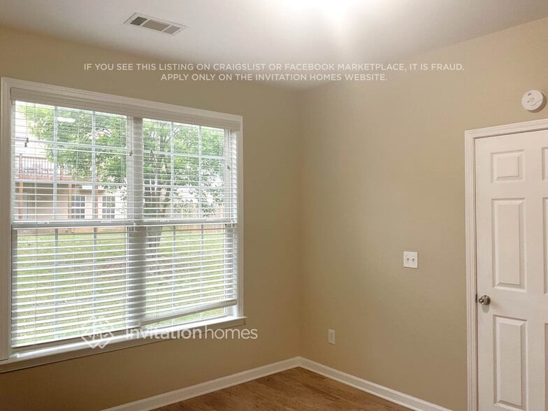 Building Photo - 655 Briarhurst Ct