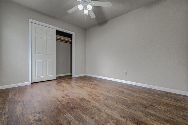 Building Photo - 2509 Riddle Rd